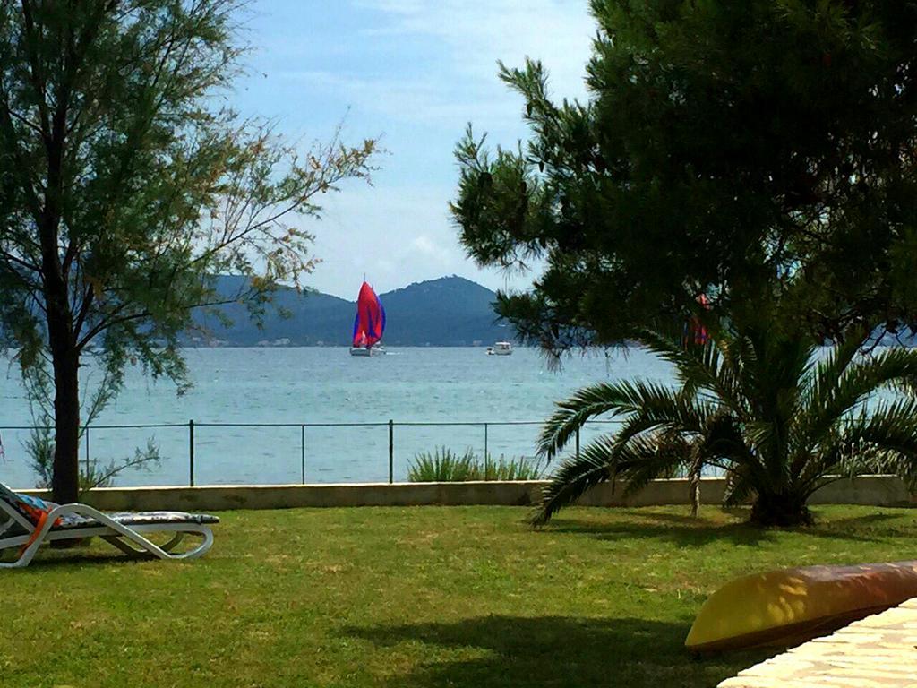 Villa Kaya Sukošan Exterior foto