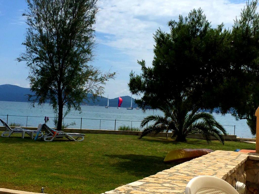 Villa Kaya Sukošan Exterior foto