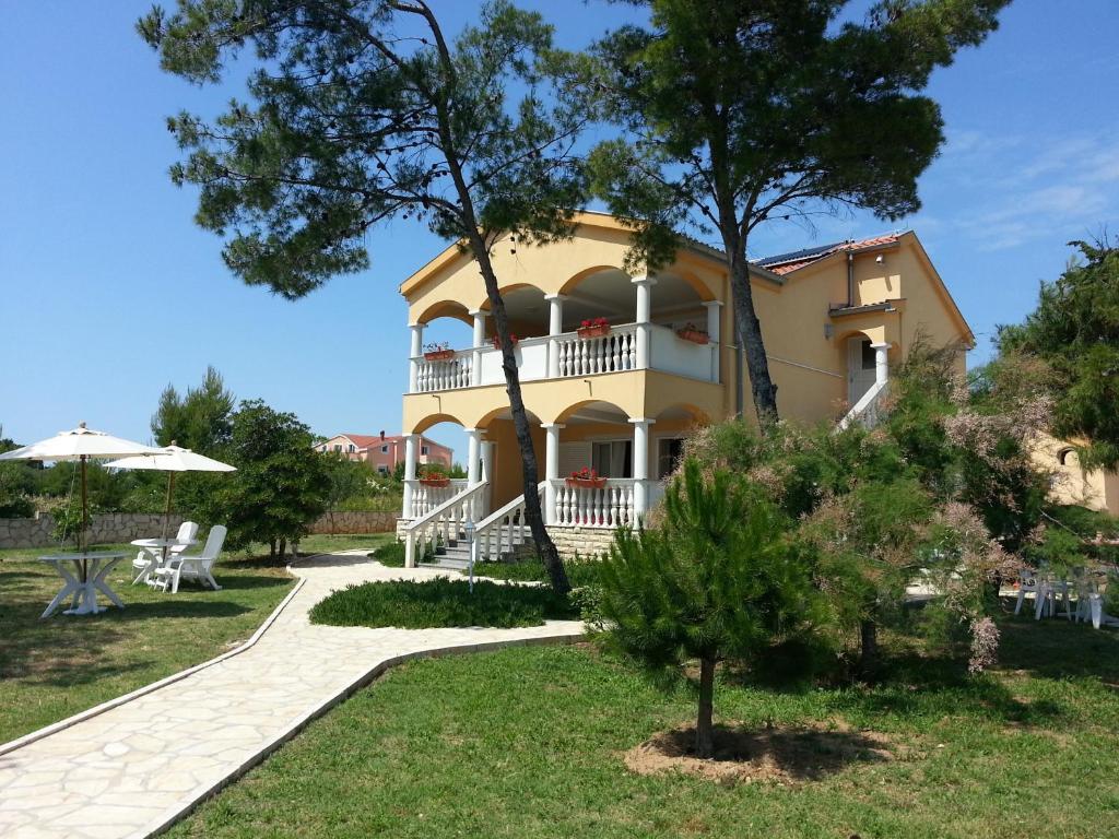 Villa Kaya Sukošan Exterior foto